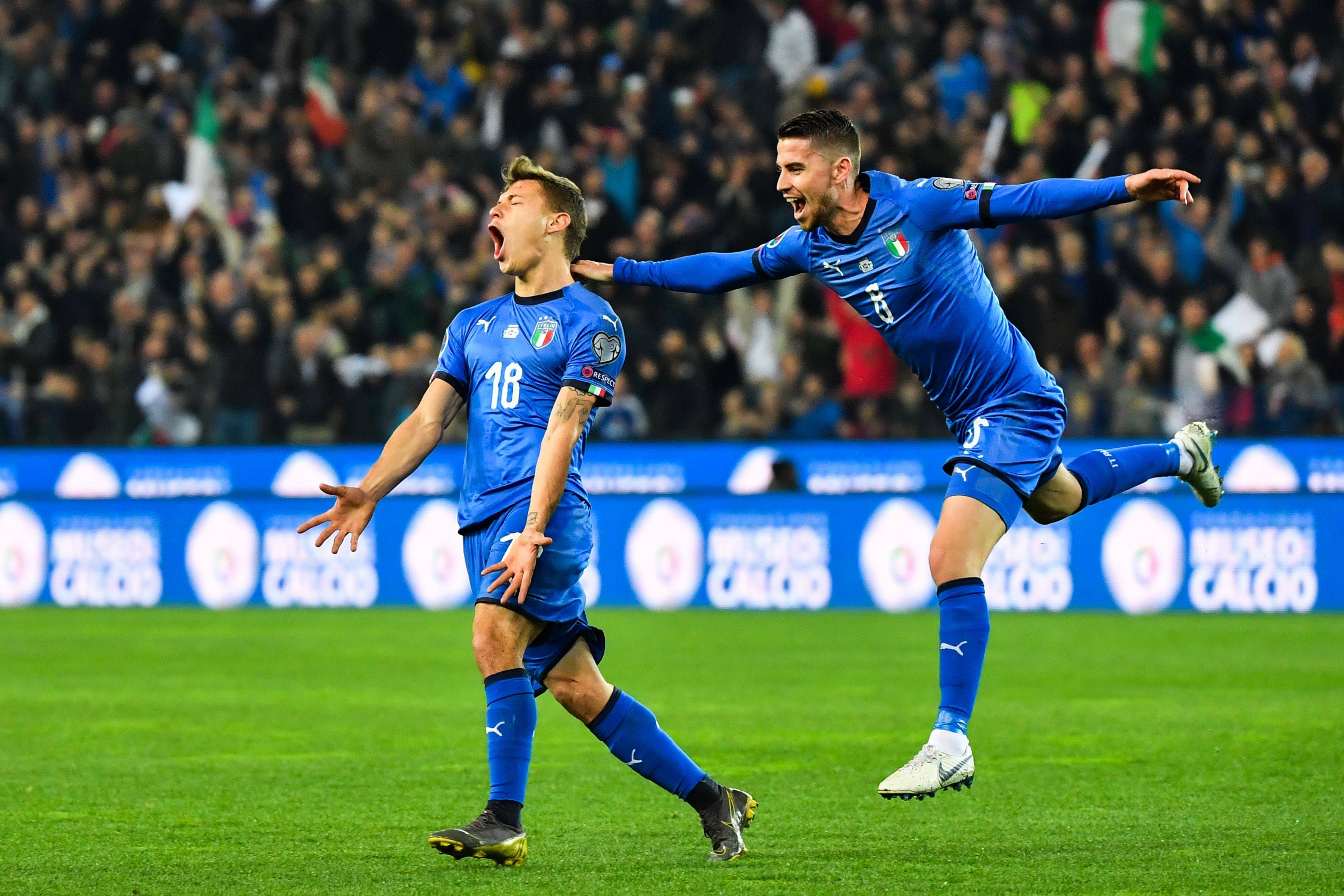 意大利队以总比分晋级欧洲冠军联赛的简单介绍