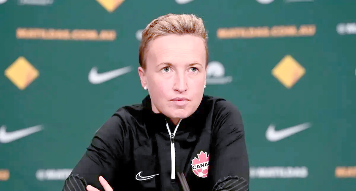 加拿大女足身高体重双担,成为焦点 加拿大女足身高体重双担,成为焦点