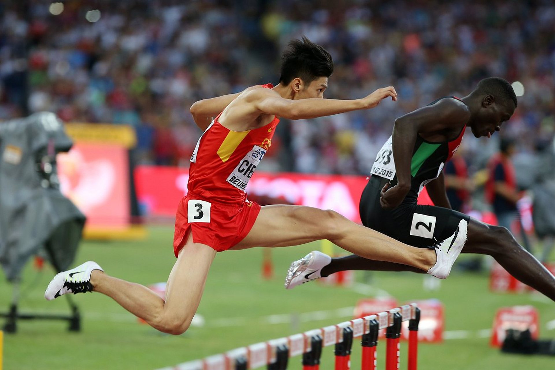 赛场豪取胜利,中国队再度展现实力的简单介绍 赛场豪取胜利,中国队再度展现实力的简单介绍