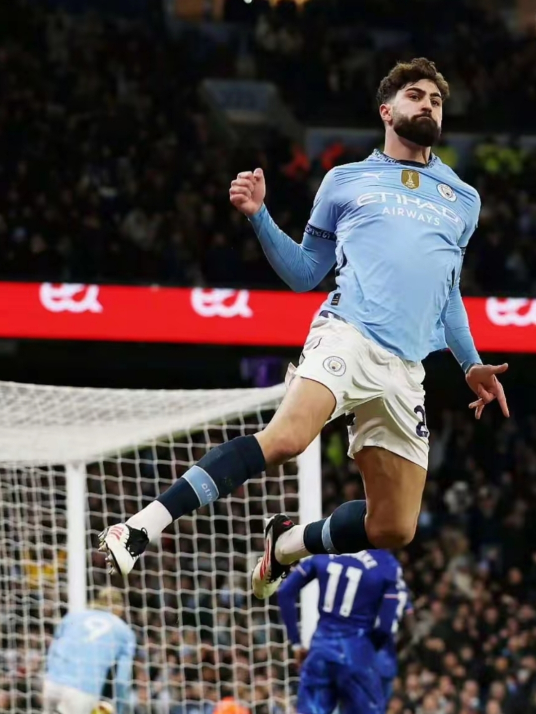 曼城逆转击败西汉姆签约新教练获赞的简单介绍