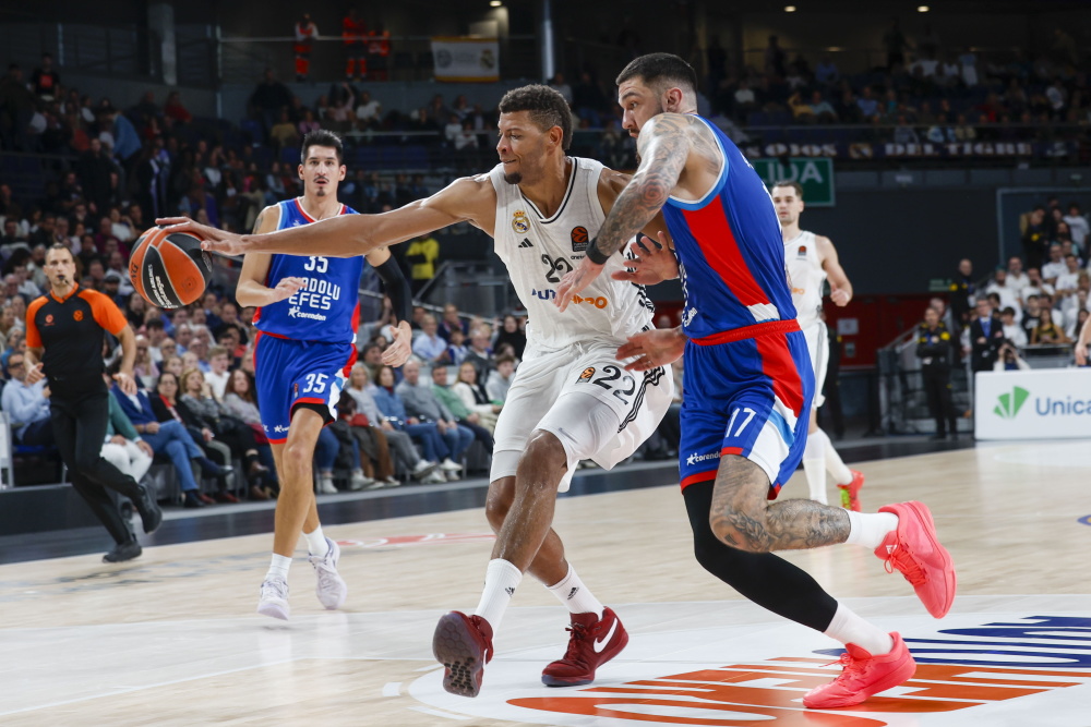 包含欧洲篮球精彩瞬间回顾,球队成绩斐然的词条 包含欧洲篮球精彩瞬间回顾,球队成绩斐然的词条