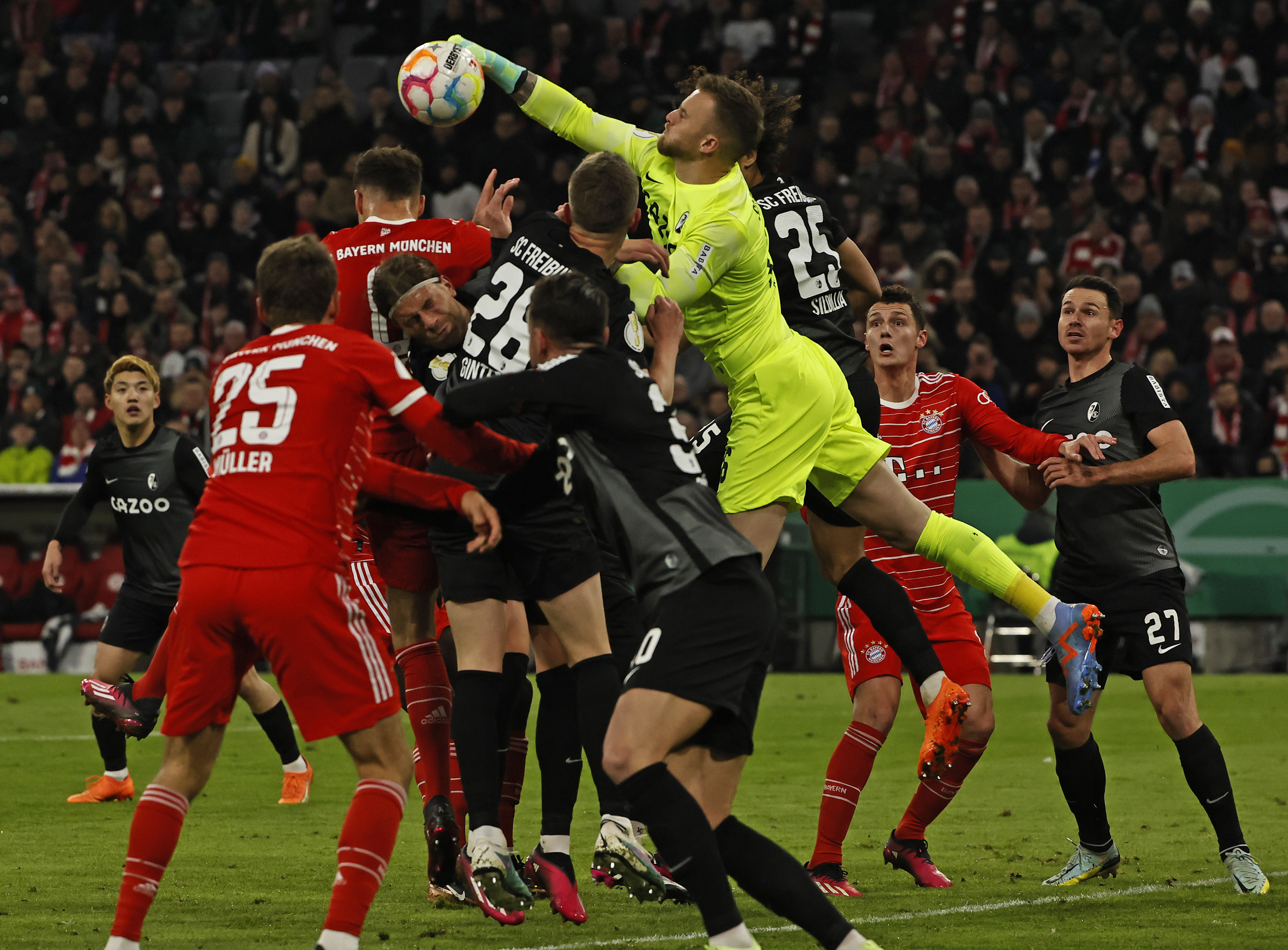 包含拜仁慕尼黑逆袭晋级,努埃尔扑出关键点球的词条 包含拜仁慕尼黑逆袭晋级,努埃尔扑出关键点球的词条