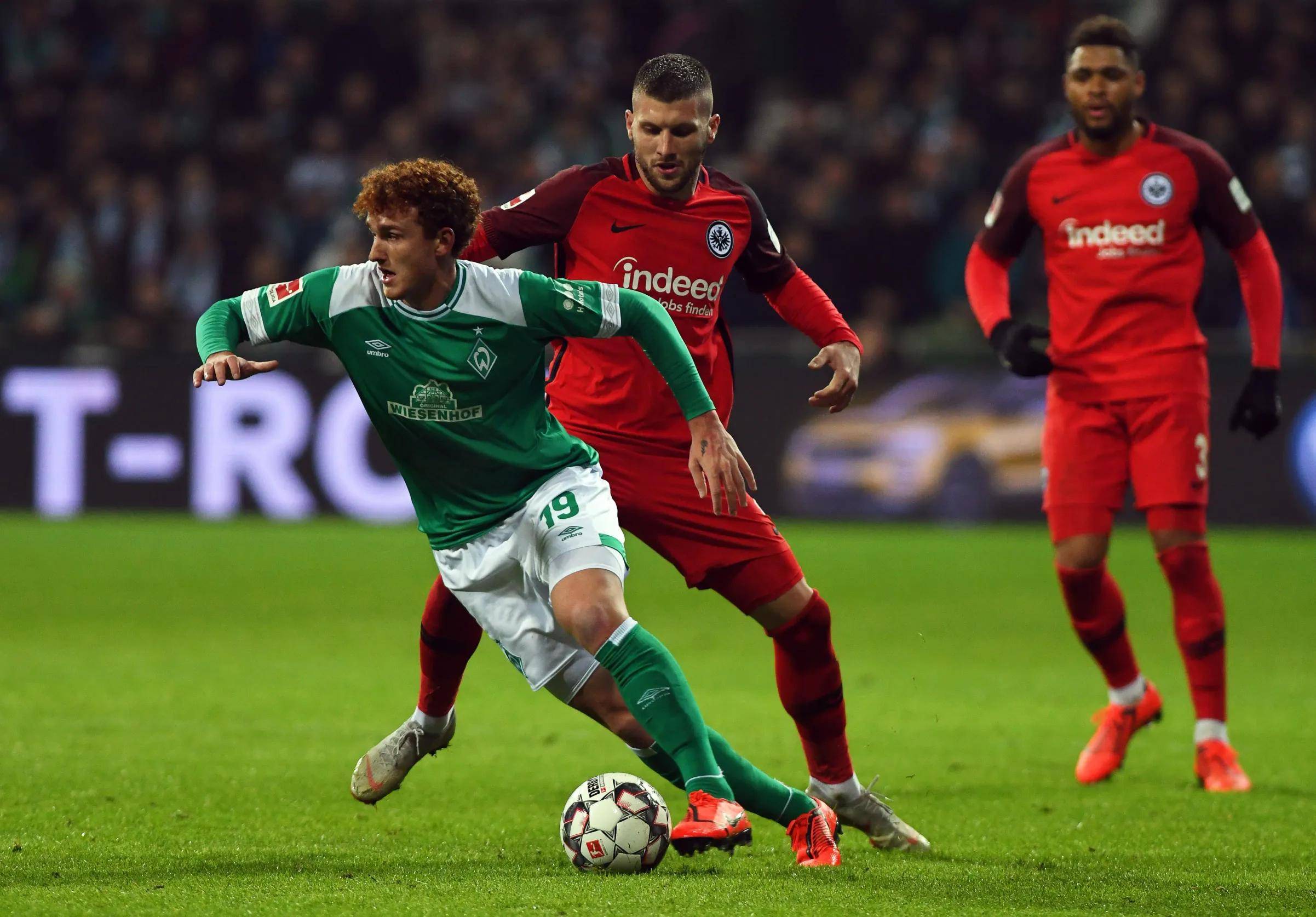 阿贾克斯轰动全场，晋级欧冠四强！