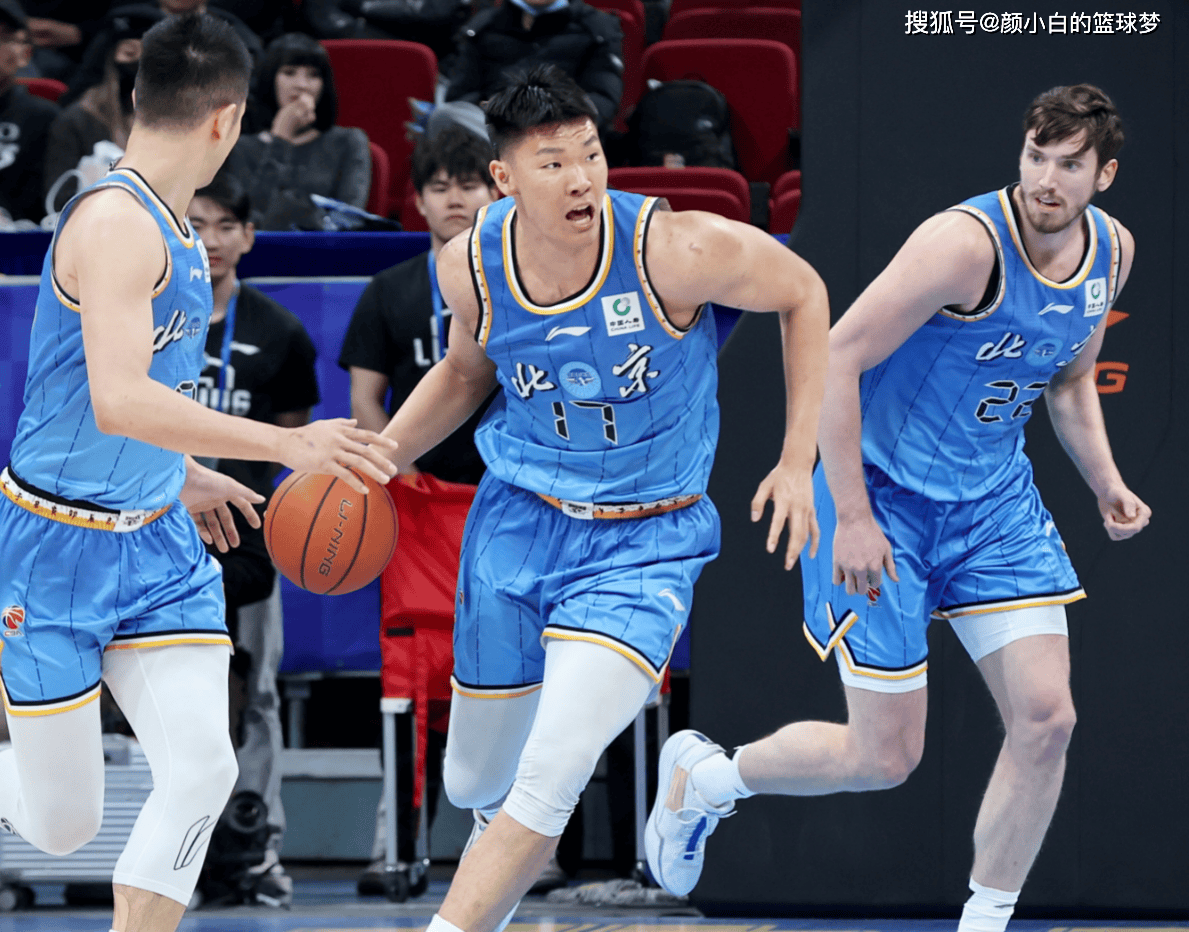 苏格兰豪取大胜，淘汰赛悬念再起