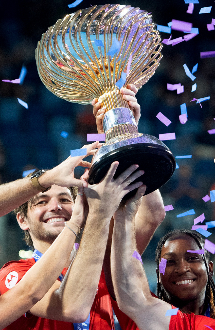 美国队在比赛中取得精彩进球