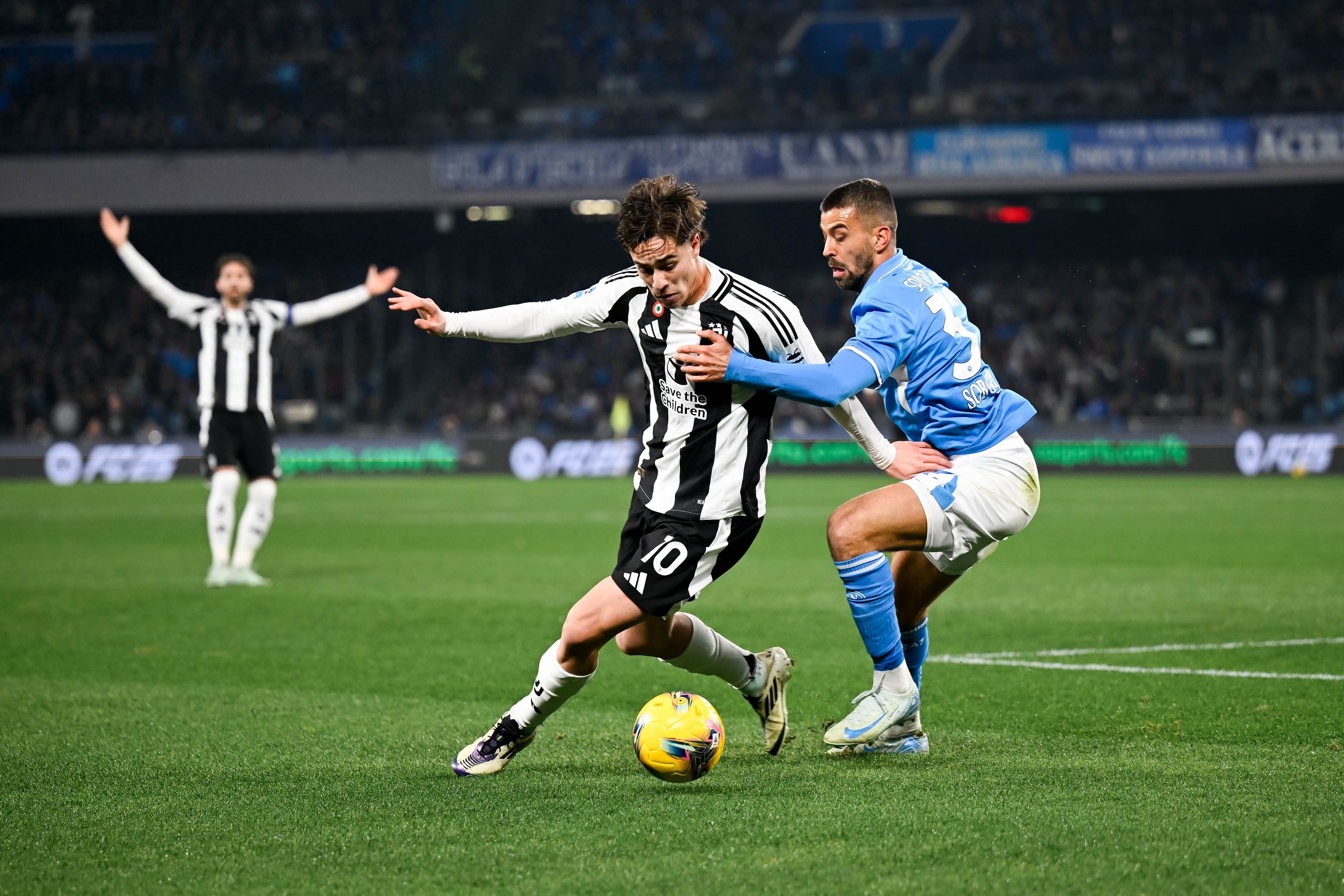 开云体育APP下载-意甲巅峰之战：尤文图斯轻取对手