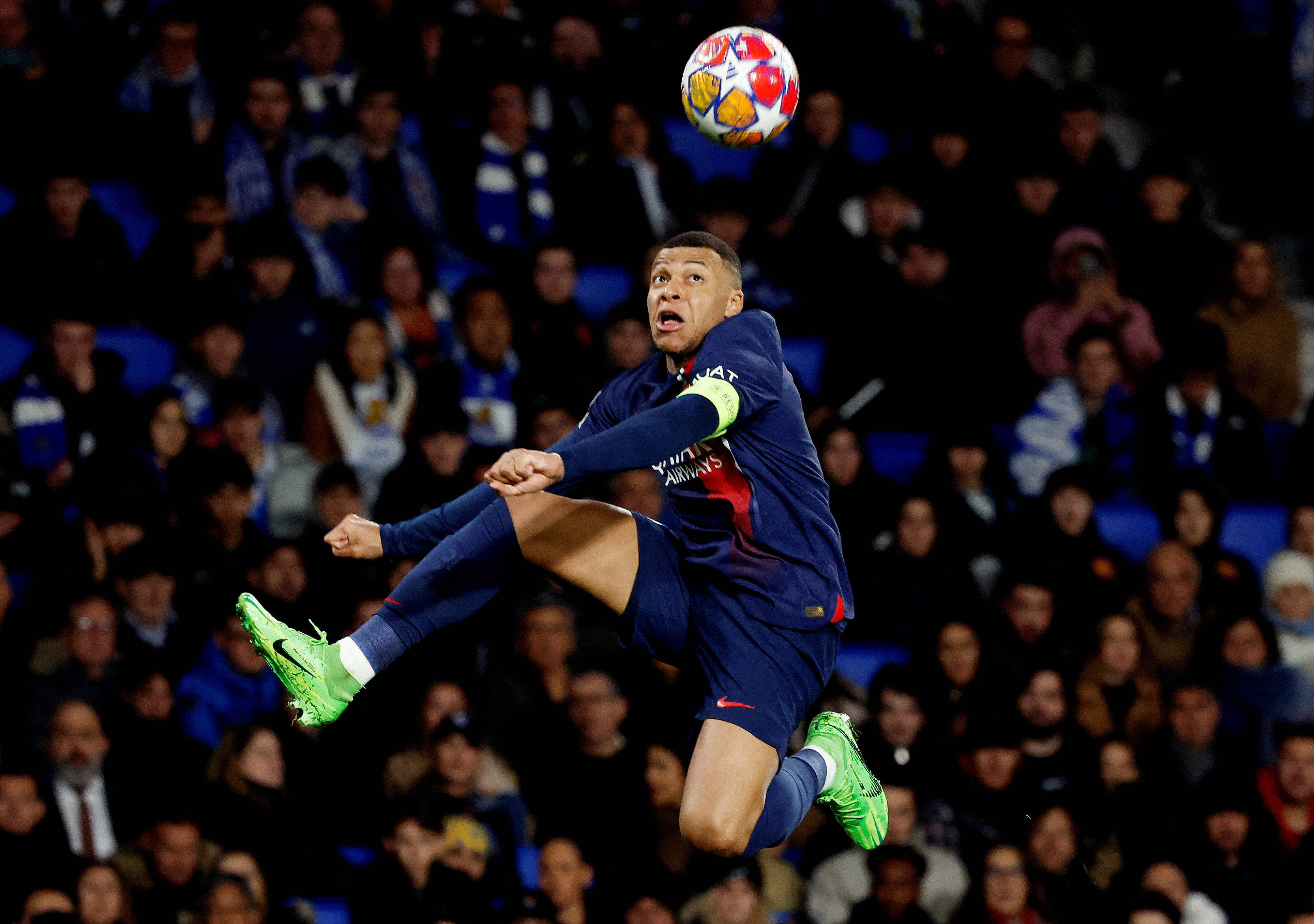 开云体育在线-包含巴黎圣日耳曼客场取胜，保持领跑位置的词条