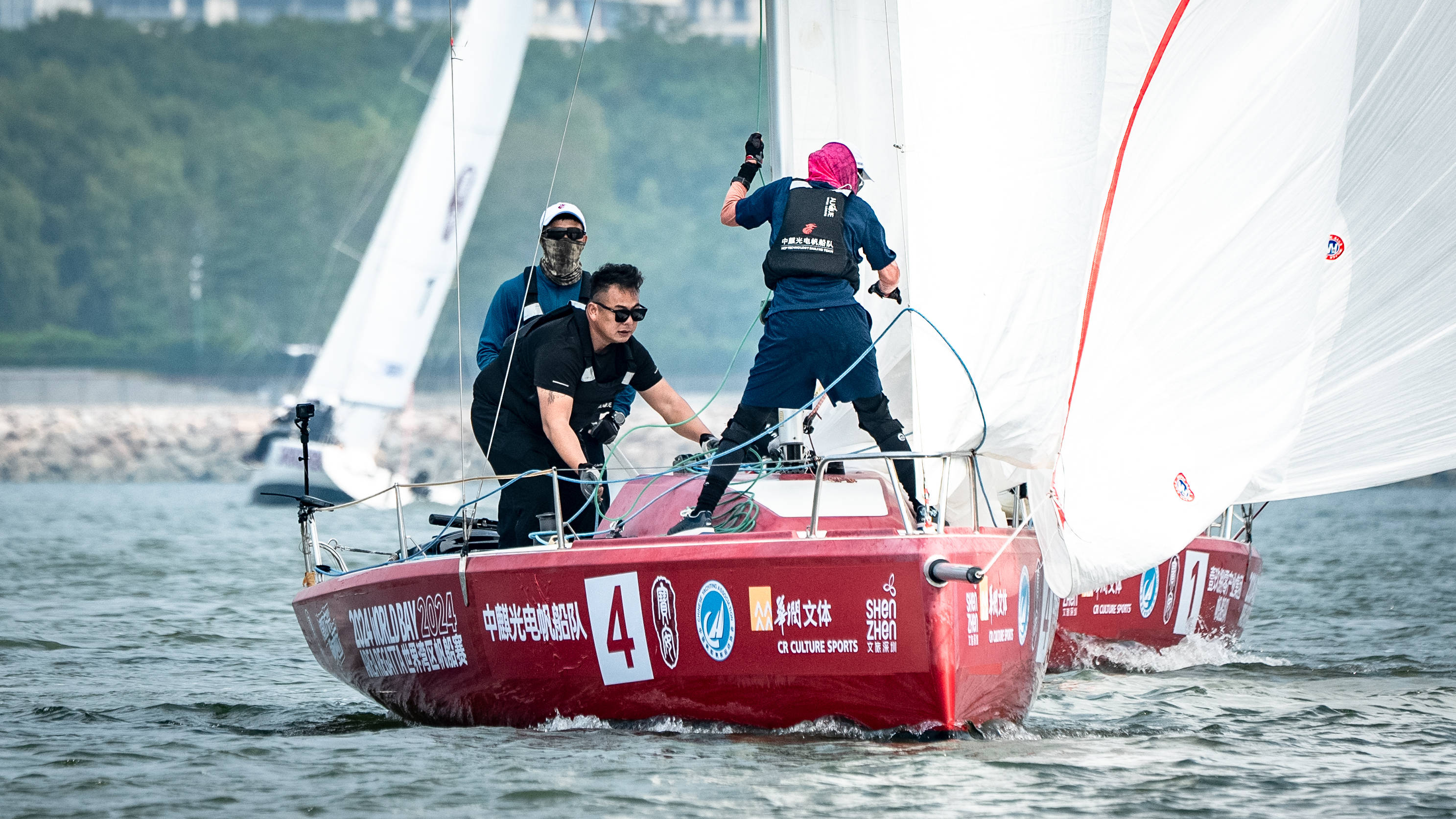 开云体育官方网站-新西兰帆船队冲刺成功，勇夺头名