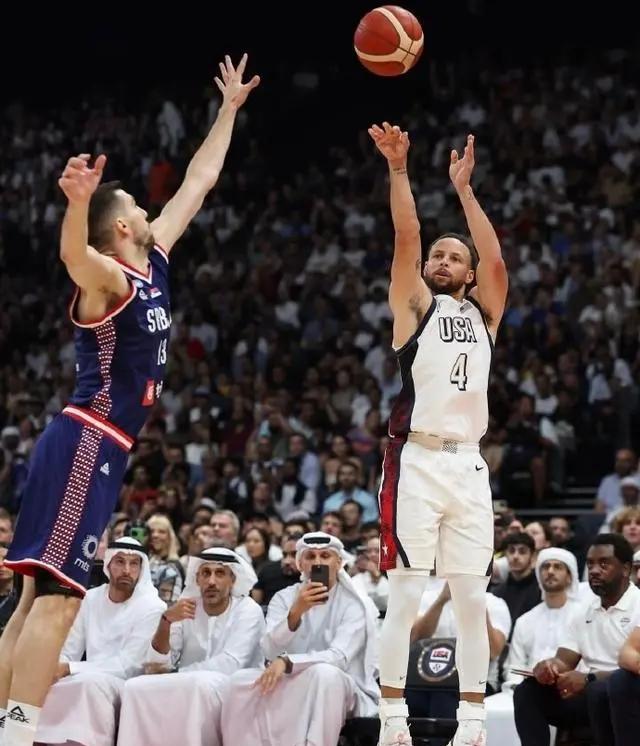 美国男篮再次胜利取得四连胜