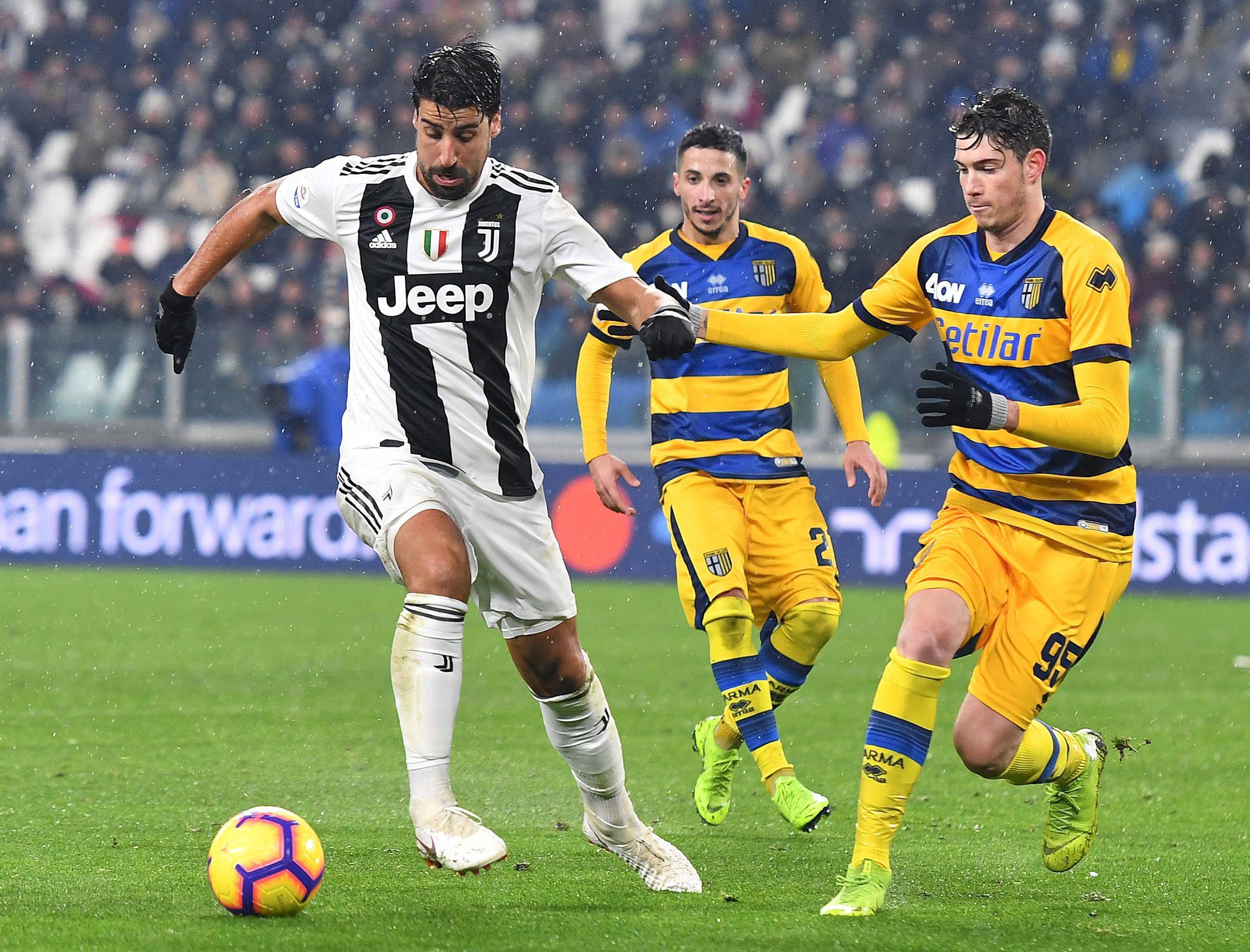 马赛击败尤文图斯,挺进欧冠决赛 马赛击败尤文图斯,挺进欧冠决赛