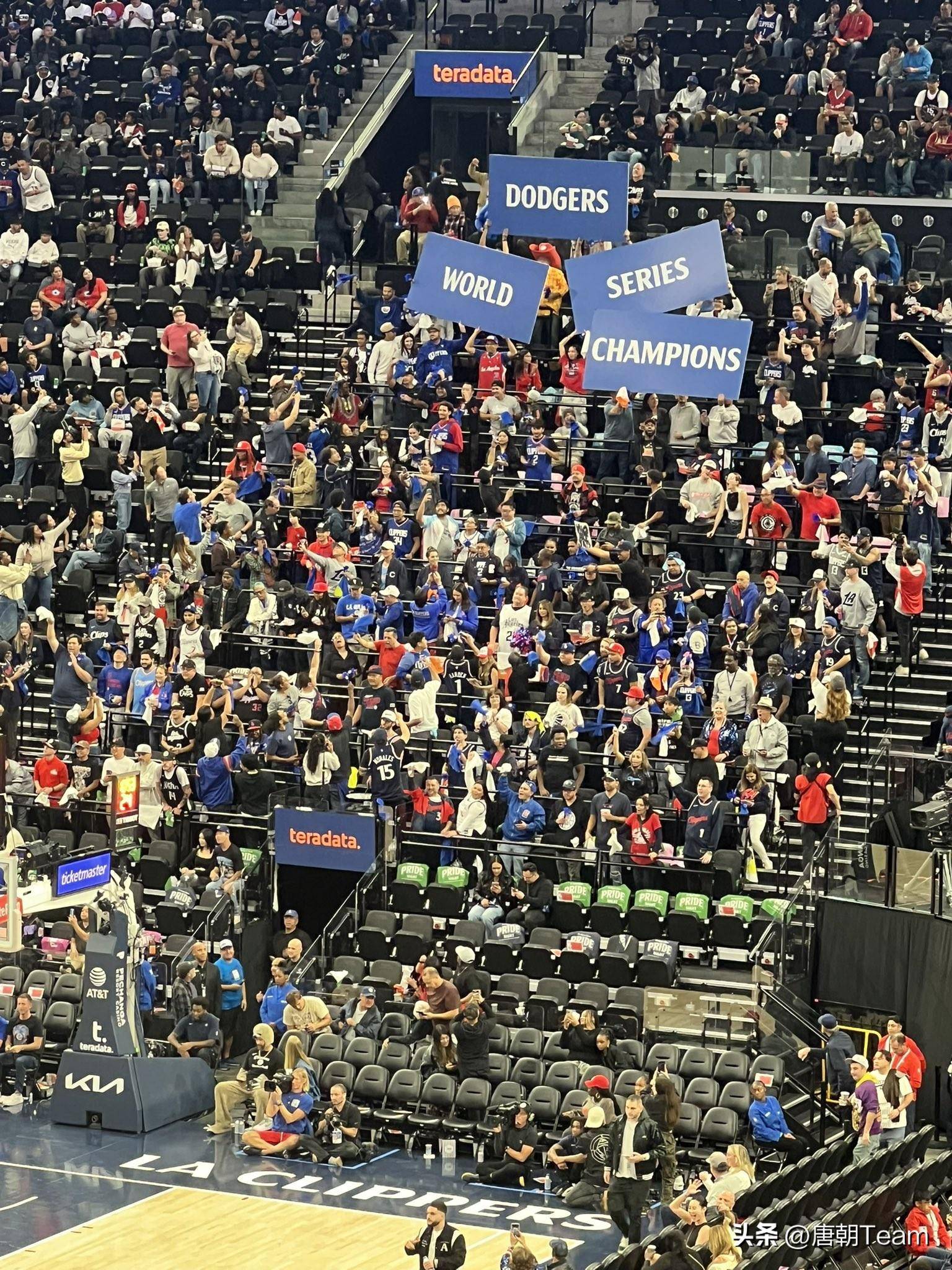 关于快船考虑重建阵容,将主力球员交易出局的信息 关于快船考虑重建阵容,将主力球员交易出局的信息