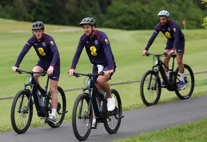 关于英格兰队迎来挑战，将对阵澳大利亚队！的信息