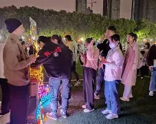 开云APP-双方实力均衡，胜负未定的激情碰撞的简单介绍