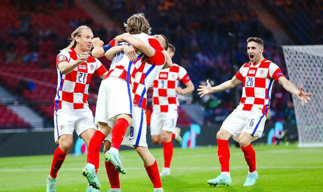 开云体育官方网站-密不可分的对手，欧洲杯半决赛势均力敌