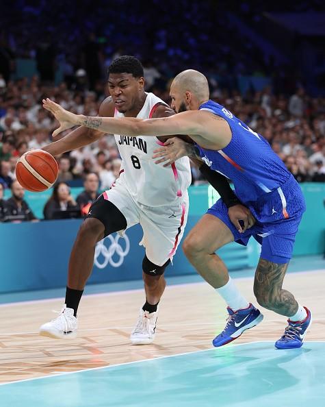 意大利遭遇捷克挑战,难分胜负展开激战 意大利遭遇捷克挑战,难分胜负展开激战