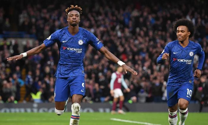 开云平台-诺里奇城遭受两连败，球队士气低迷的简单介绍