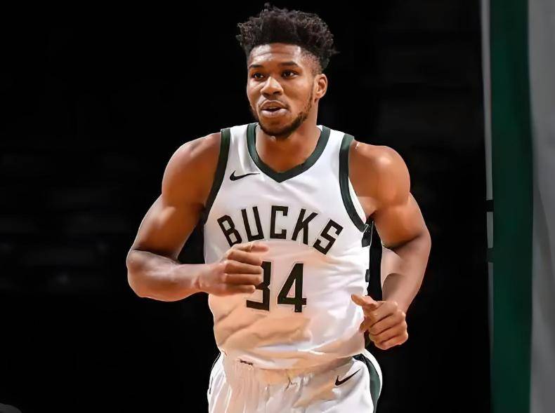 开云下载-包含雄鹿擒独行侠，字母哥33+15+9的词条