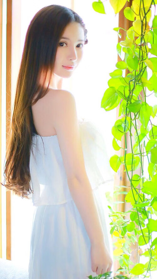 鏖战汽车城!詹姆斯末节统治攻防 湖人险胜活塞止连败