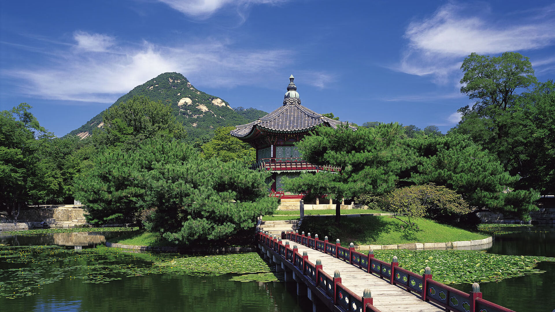 铁壁合围锁京城,冷箭穿心定乾坤