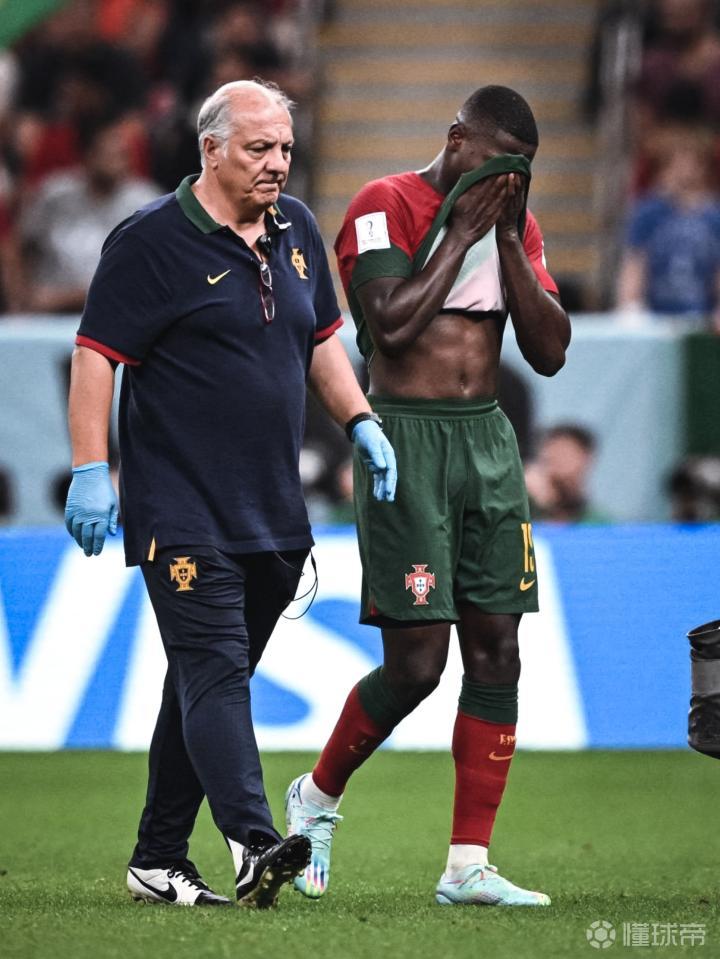 开云下载-葡萄牙全面压制巴黎，久保建英稳定输出不掉线