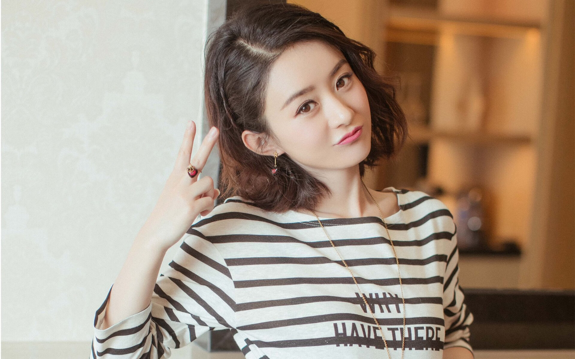 总决赛夜的沉默巨人,戈贝尔用20+20+5封盖击碎所有质疑